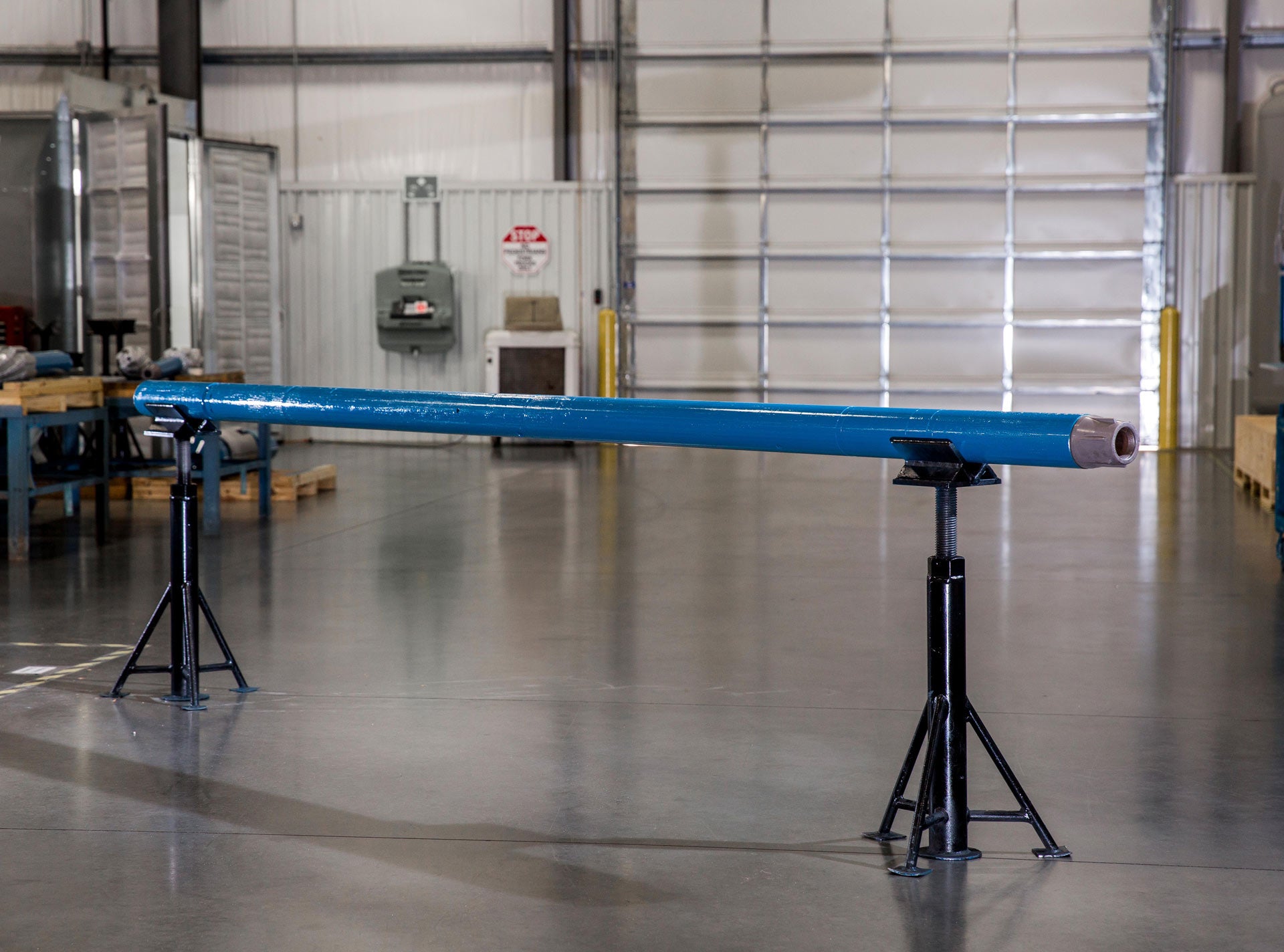 Image of a single Bowen Super II Fishing Jar with JarMax supported on tripods