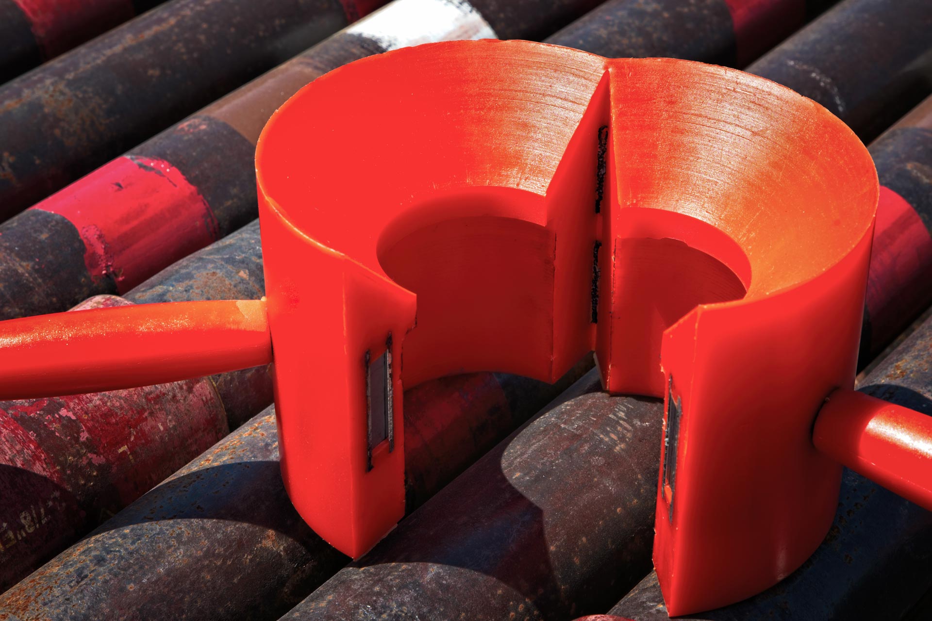 opened front view of orange standard duty roughneck stabbing guide