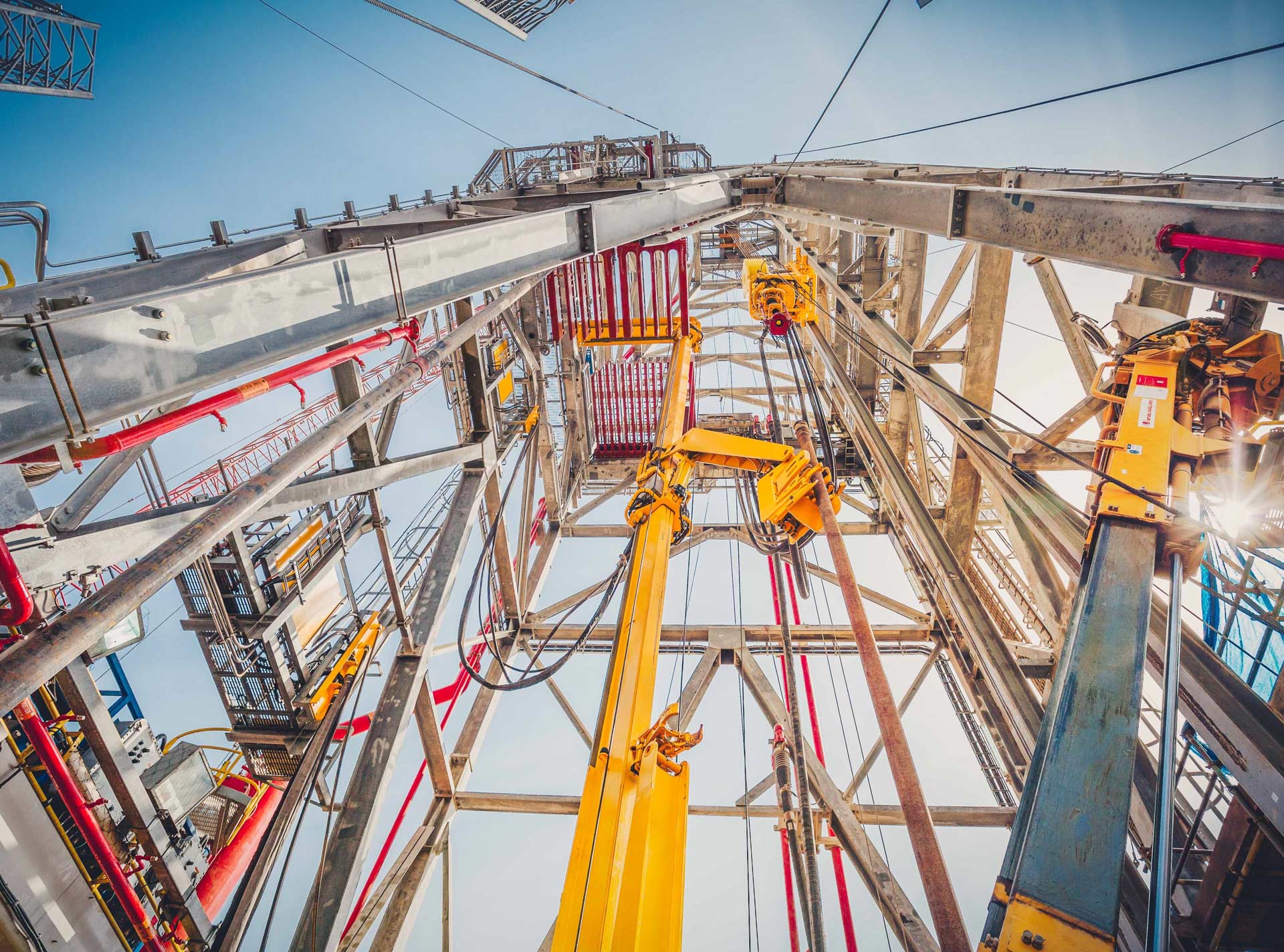 Upgraded pipe handling on a jackup rig