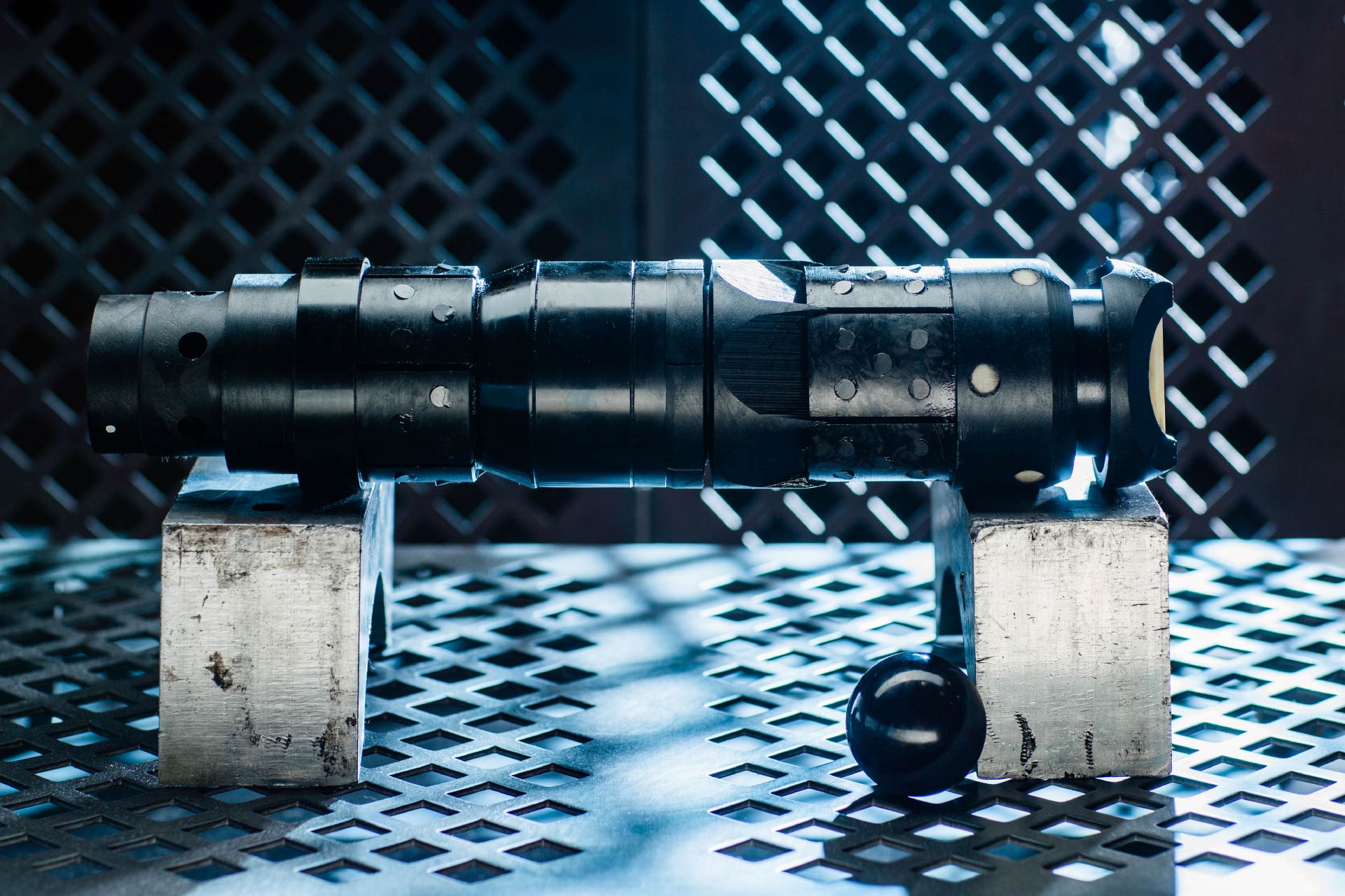 CT Setter C Frac Plug on Stand